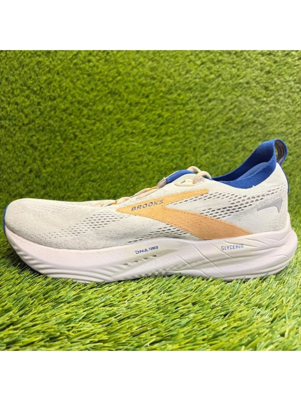 Brooks Glycerin 22 Mens Size 10.5 Beige Blue Athletic Running Shoes Sneakers